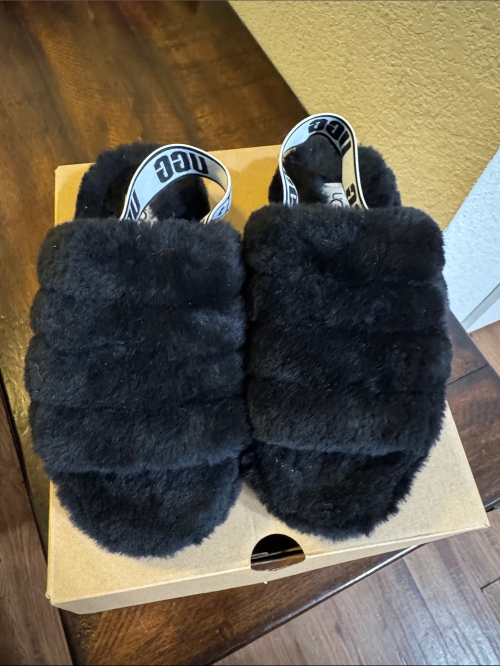 UGG Black fluff yeah slides